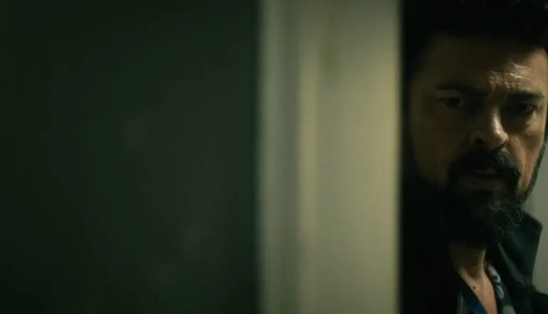 Момент из 1 серии 4 сезона